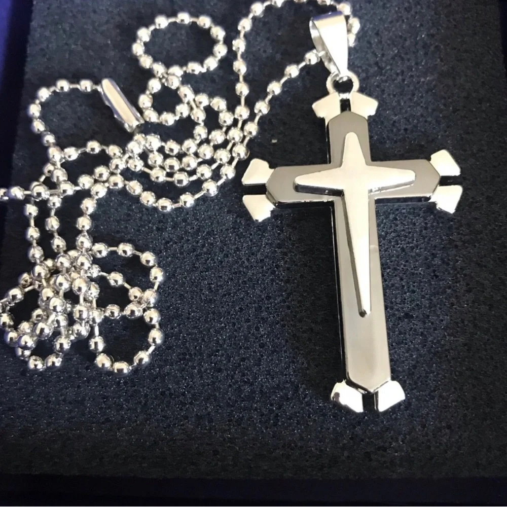 Men's Stainless Steel Silver Cross Pendant Necklace